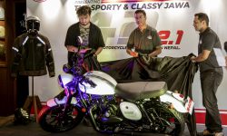 Jawa 42 2.1 Launched: Brings Sports Stripe and Interesting Features for the Nepali Market!